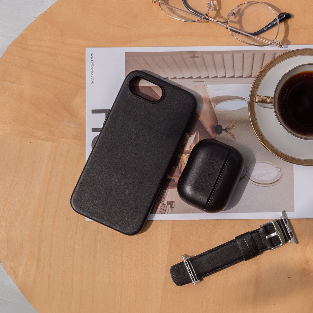 iPhone 16e Leather Shell Case Metal, MagSafe - Black