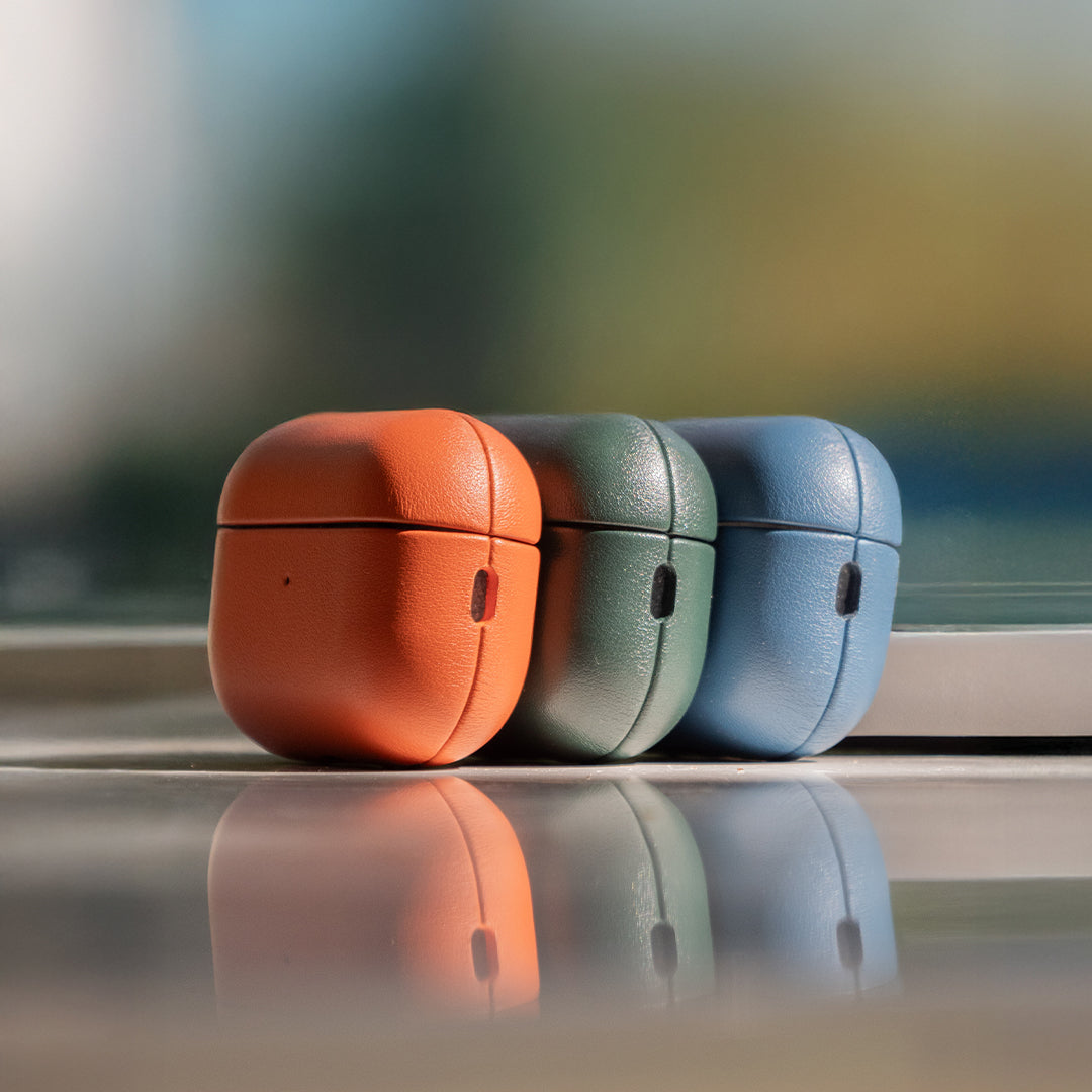 Nappa Leather AirPods (4th Generation) Case - Orange