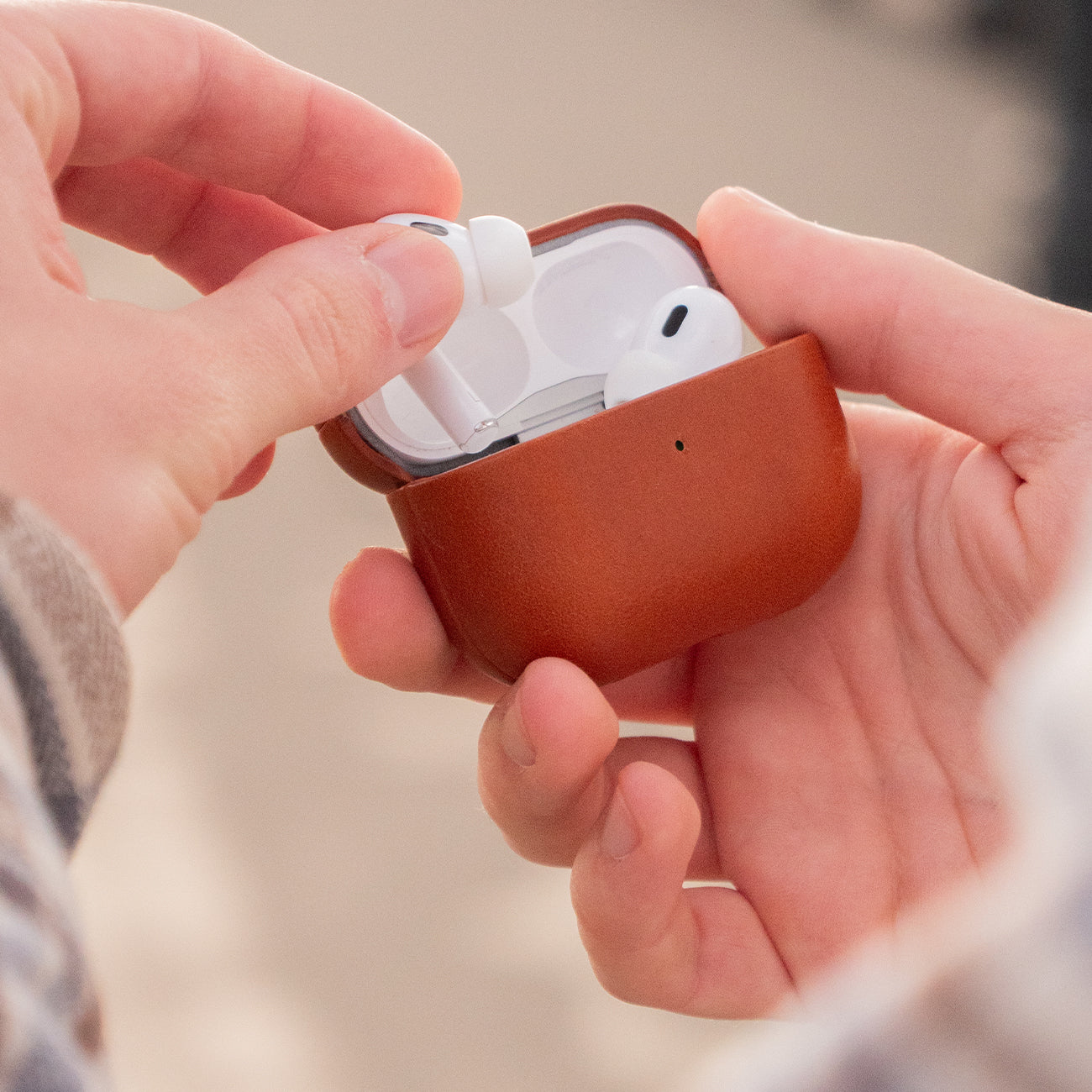 Leather AirPods Pro (2nd Generation) Case - Saddle Brown - RYAN London