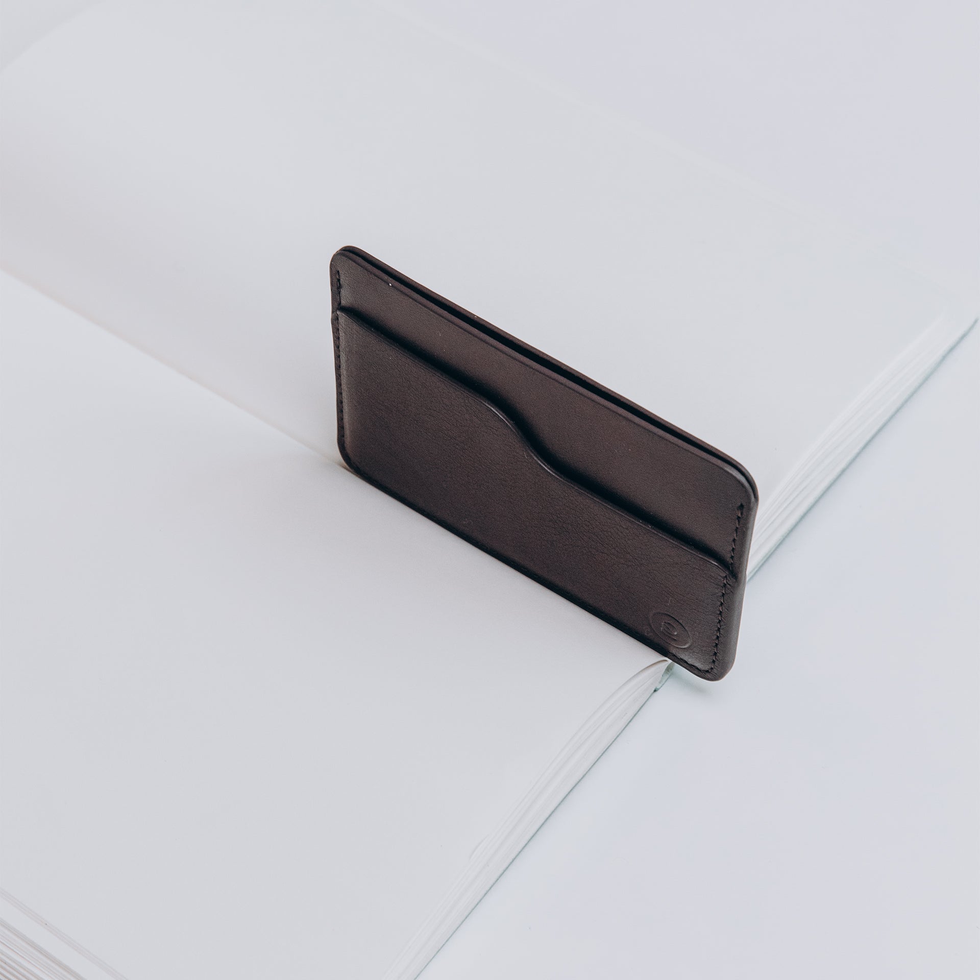 Leather Slim Cardholder - 3 Slots - Dark Brown - RYAN London
