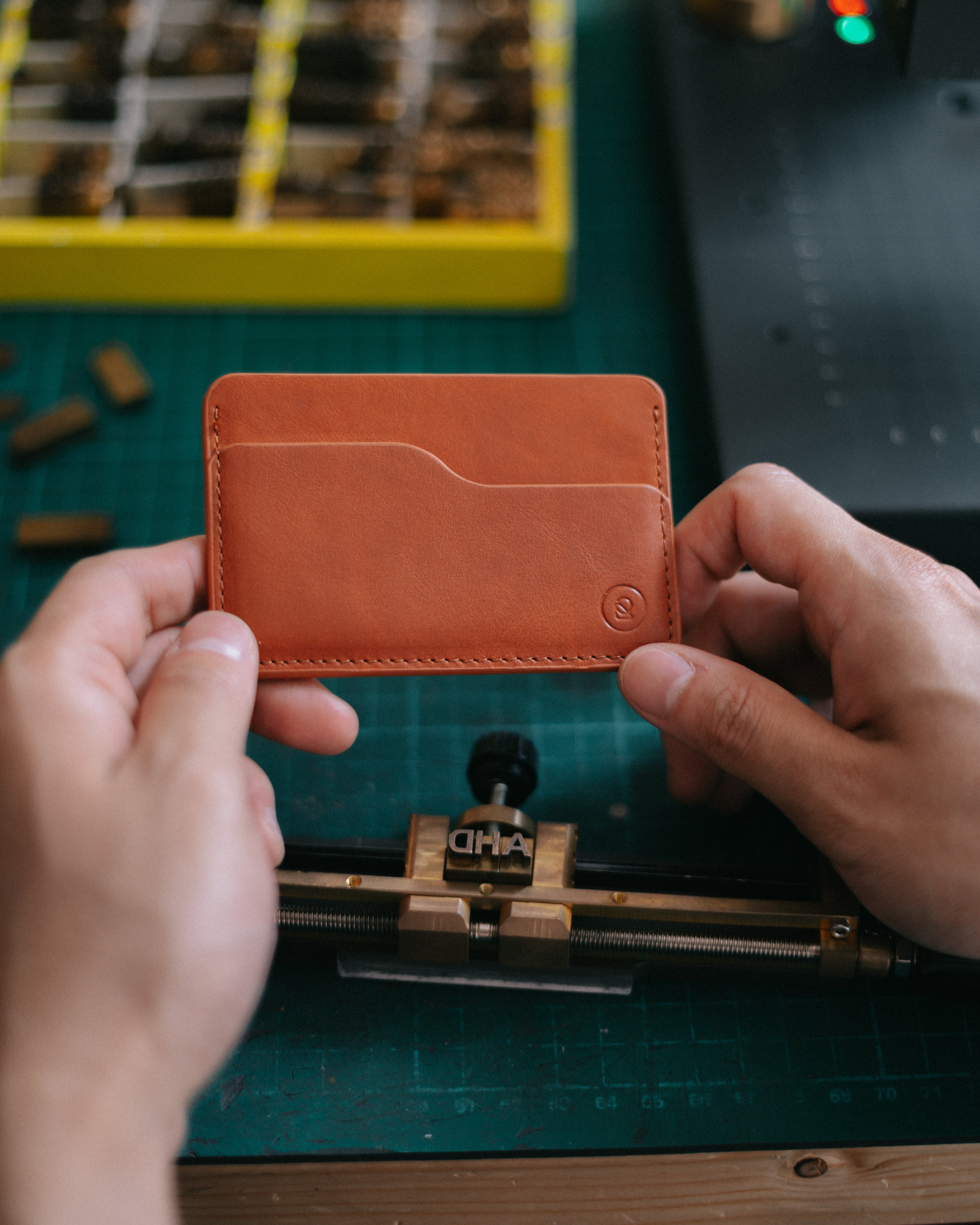 Leather Slim Cardholder - 3 Slots - Saddle Brown - RYAN London