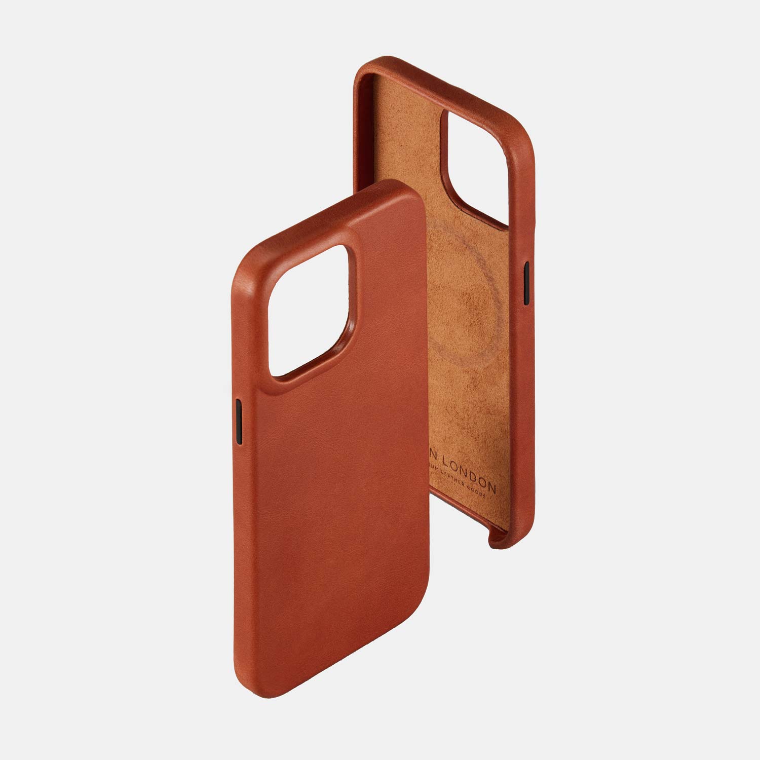 iPhone 15 Pro Leather Shell Case, MagSafe - Saddle Brown