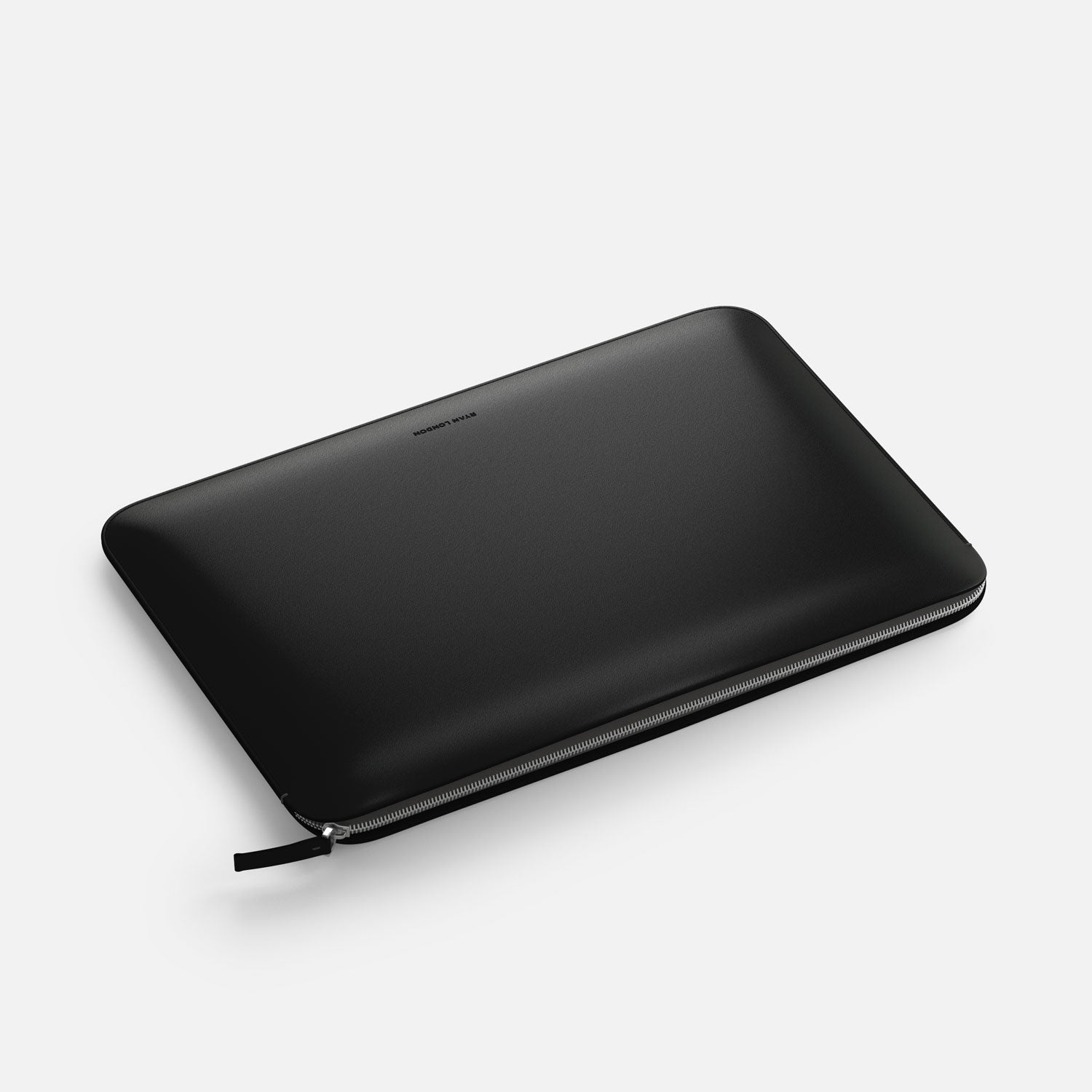 Luxury Nappa Leather MacBook Pro 16" sleeve with zip - Black