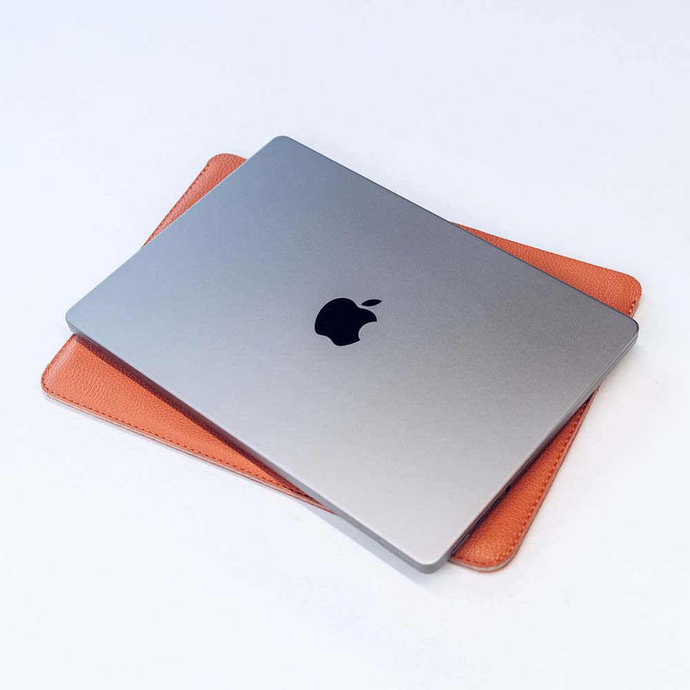 Luxury Leather Macbook Pro 14&quot; Sleeve - Orange and Beige - RYAN London